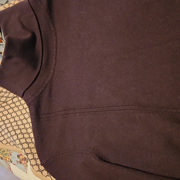 Chocolate brown light turtleneck sweater - Picture 2 of 5